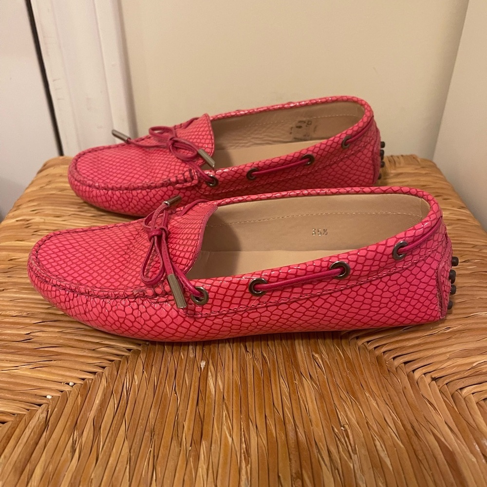Tod's Pink Leather Flats Moccasin Style Size 35.5 - Picture 4 of 5